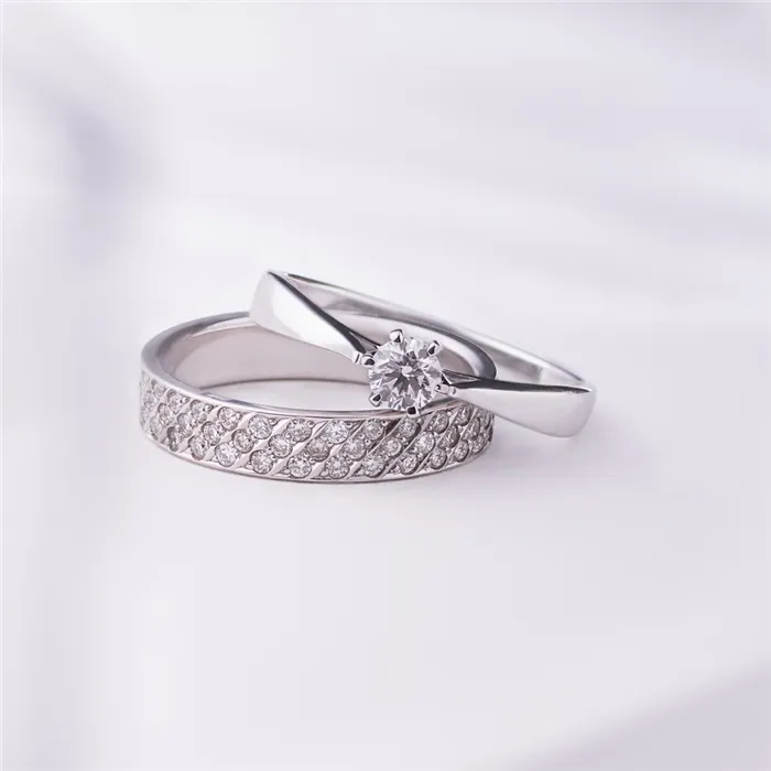 Кольца обручальное помолвочное с бриллиантами divagold