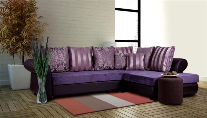 При выборе важно обращать внимание на внешнюю привлекательность и декоративность, ткань должна вписываться в стилевое оформление интерьера