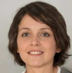 Елена Мельник