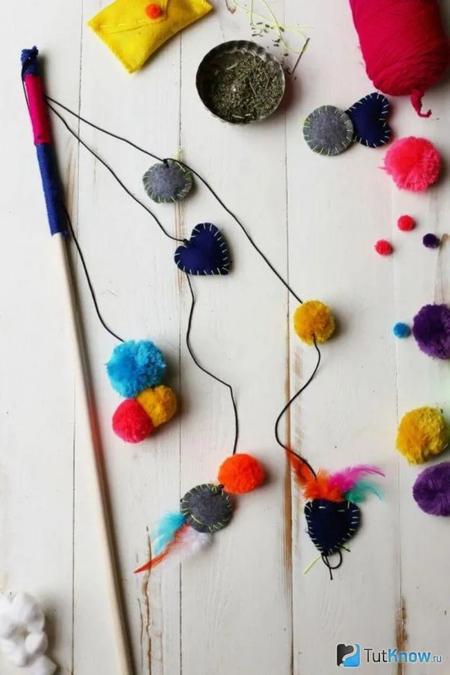 Игрушки для кошки на удочке