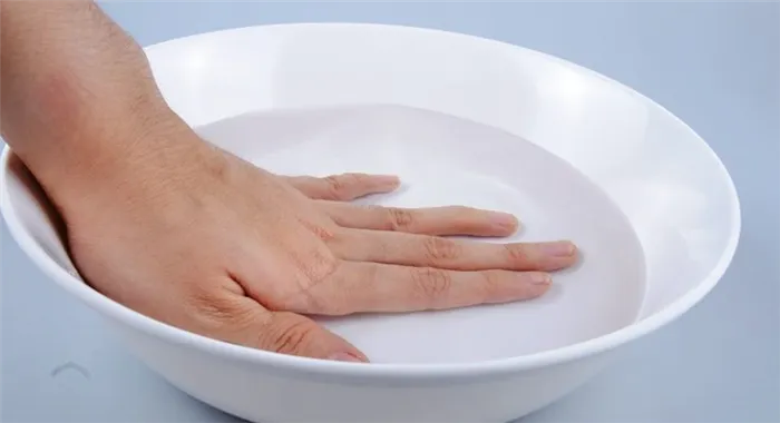 Маникюр для начинающих: как снять кожу?