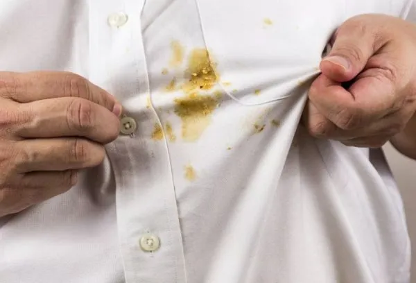 Жирные пятна на рубашках