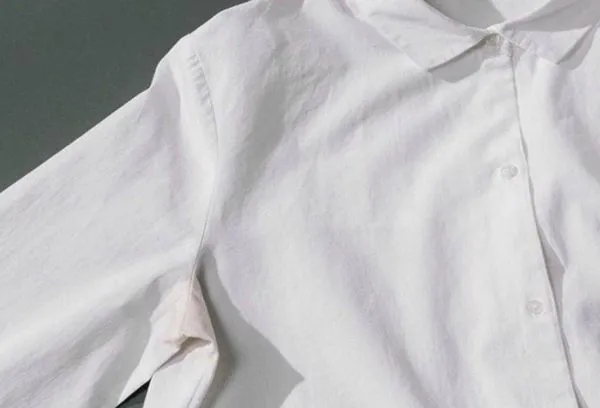 Пятна подмышками на рубашках