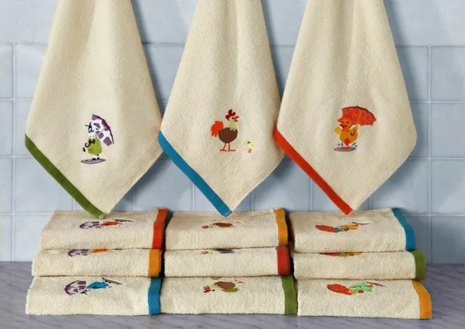 Глажка кухонных полотенец после стирки