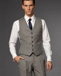 Как носить мужские жилеты