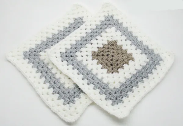 Вязаные квадраты, схемы и инструкции, афган, бабушка, вязание открытых узоров