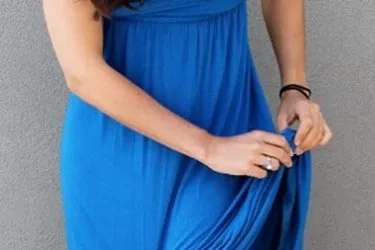 Платья, которые прилипают к ногам