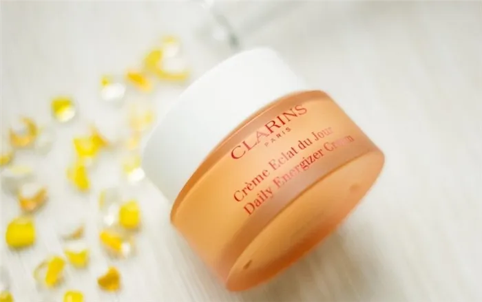 Увлажняющий крем для лица Clarins Eclat
