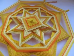 Мандалы из ниток