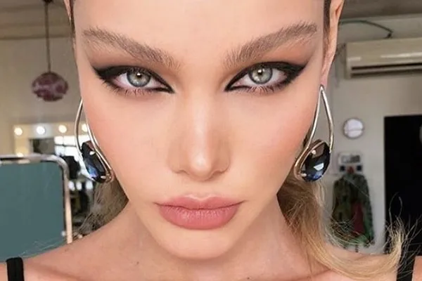 Для серых глаз