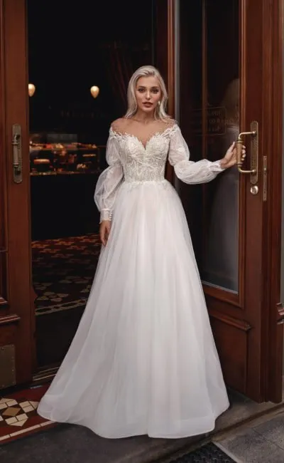 Свадебное платье с приталенным силуэтом