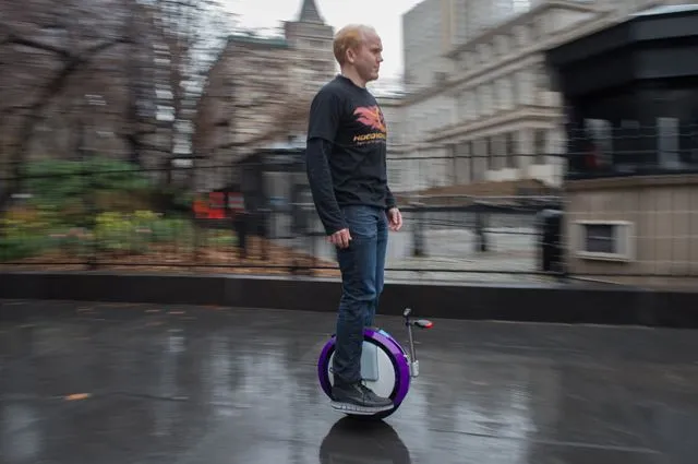 Одноколесный велосипед.