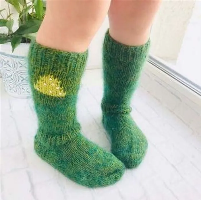 Детские носки своими руками. Фото